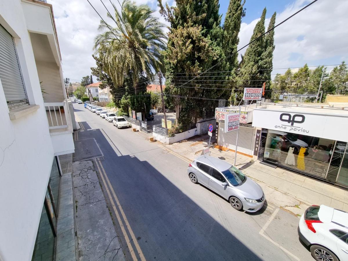 Cheer Up City Apartment, Near To The Finikoudes Beach Larnaka Exterior foto